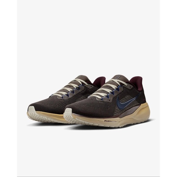 Nike Other - Nike Air Zoom Pegasus 37 Men's Size 9 Brown Burgundy Running Shoes BQ9647-200